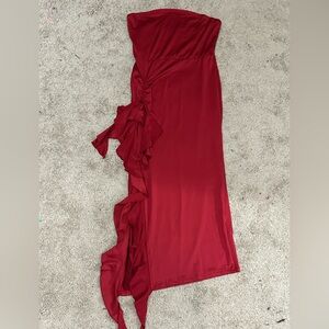 women’s L red ruffle dress